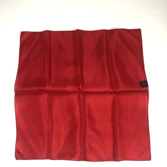 Luxury Red Pure Silk Pocket Square Handkerchief Scarf Made in Italy 15.5" Square - Picture 1 of 6